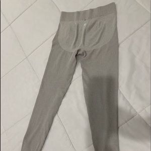 Katya Henry ribbed grey leggings